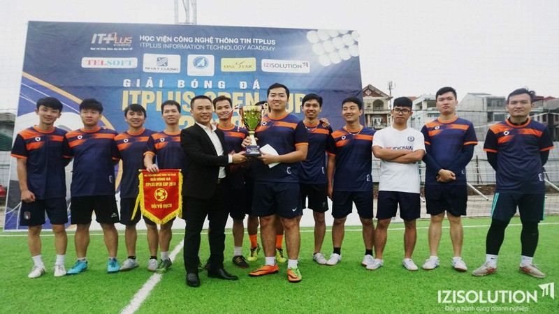 IZISolution – Vô địch giải đấu Bóng Đá “ITPLUS OPEN 2018”