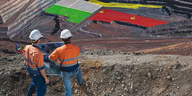 Phần mềm khai thác mỏ 01