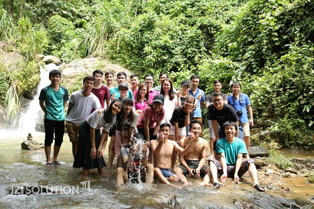 Dã ngoại IZISolution 7