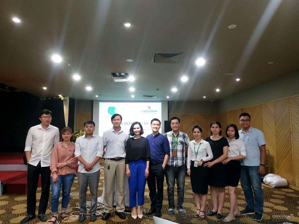 Khởi động dự án hợp tác giữa Vạn Hoa & IZISolution 02