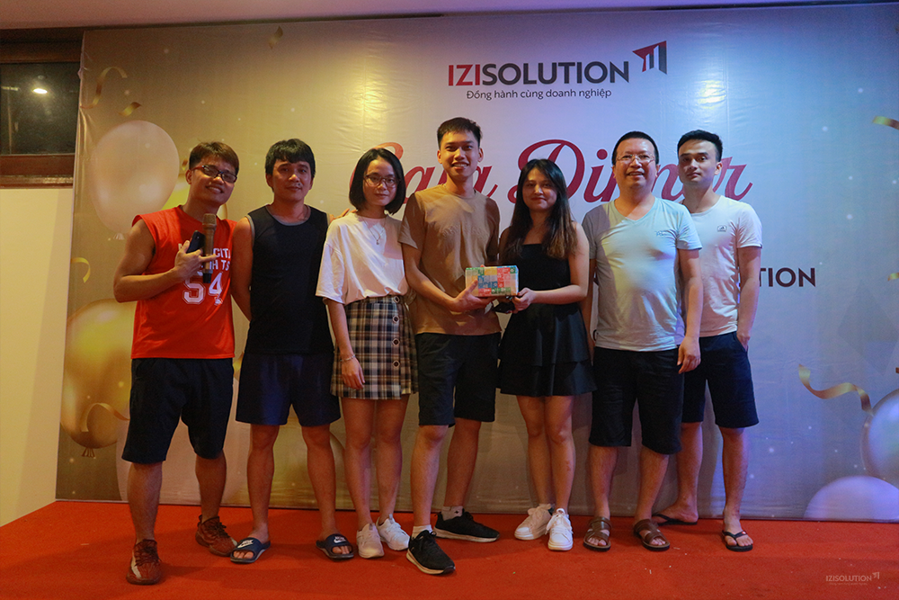 Sinh nhật IZISolution 32