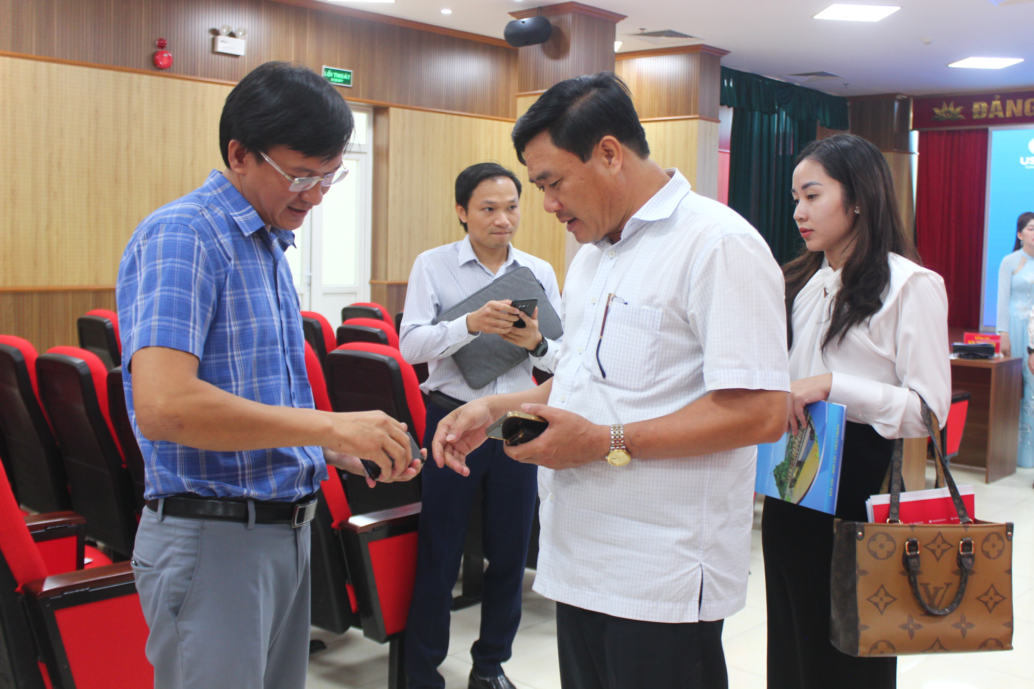 IZISolution tham gia ngày hội chuyển đổi số quốc gia 2022 tỉnh thanh hoá 9