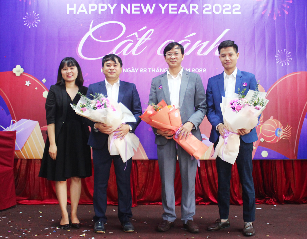 Chương trình tất niên công ty TNHH IZISolution 16