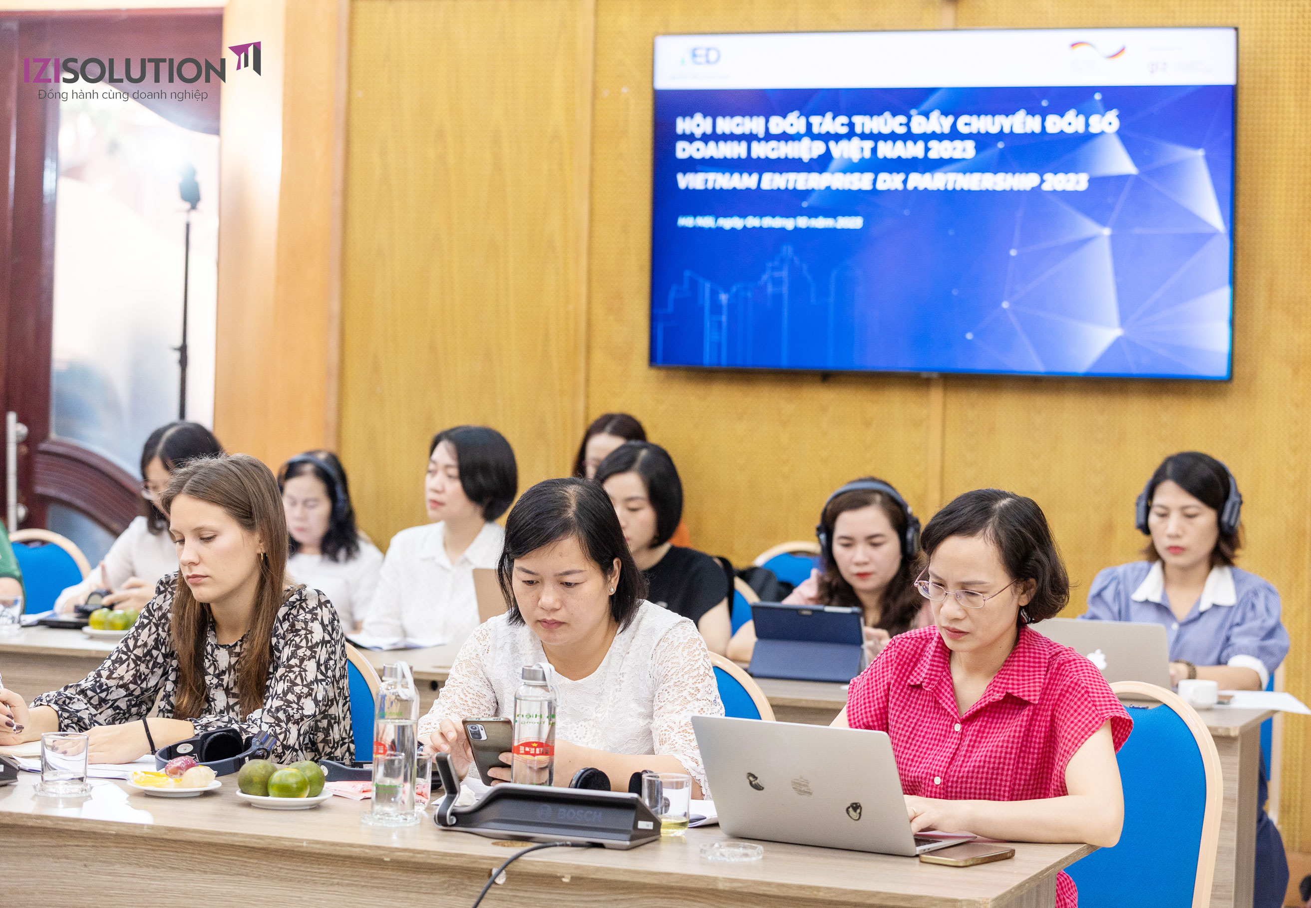 IZISolution Tham Gia Hội Nghị Đối Tác Thúc Đẩy Chuyển Đổi Số Doanh Nghiệp Việt Nam 2023 12