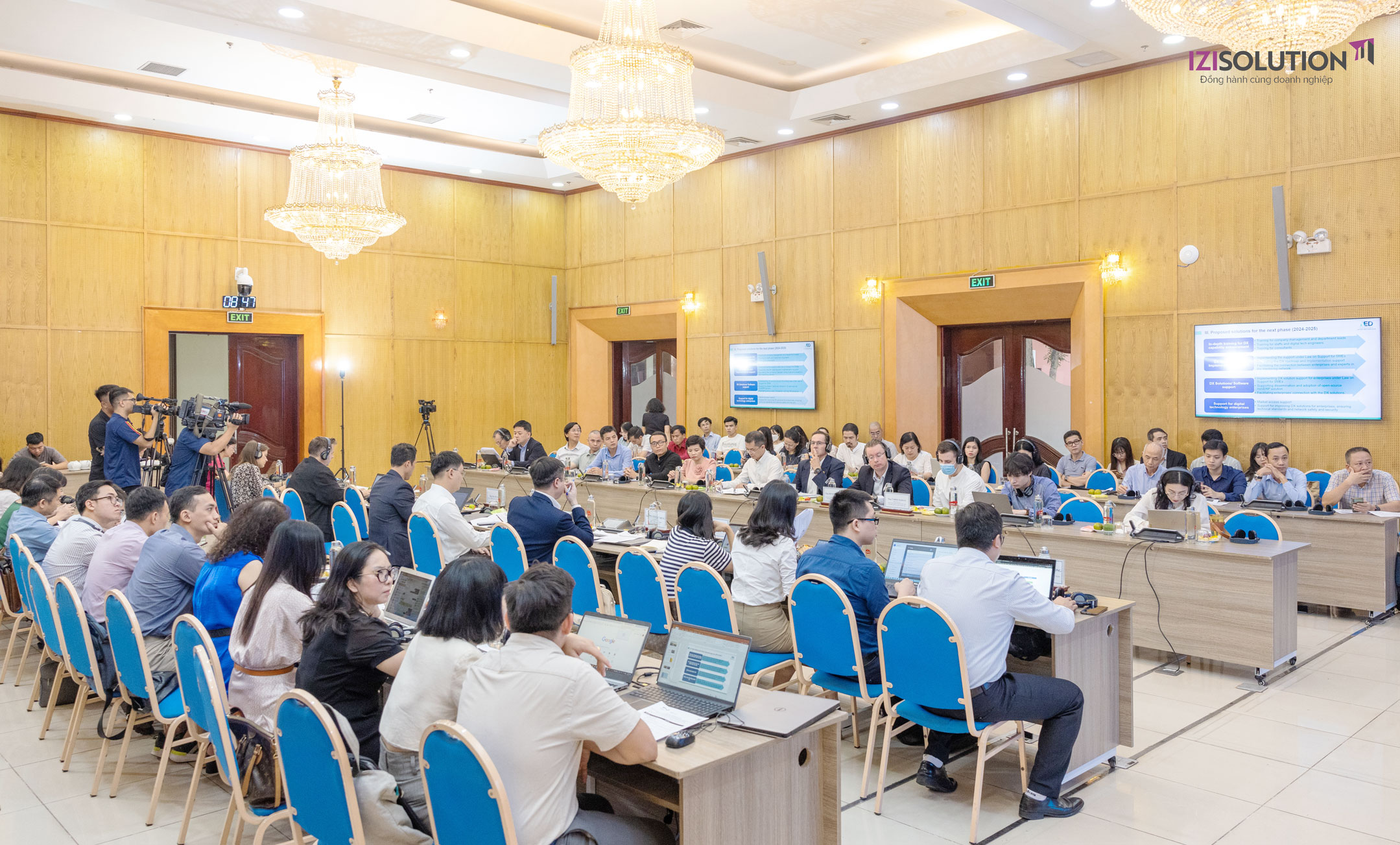 IZISolution Tham Gia Hội Nghị Đối Tác Thúc Đẩy Chuyển Đổi Số Doanh Nghiệp Việt Nam 2023 2