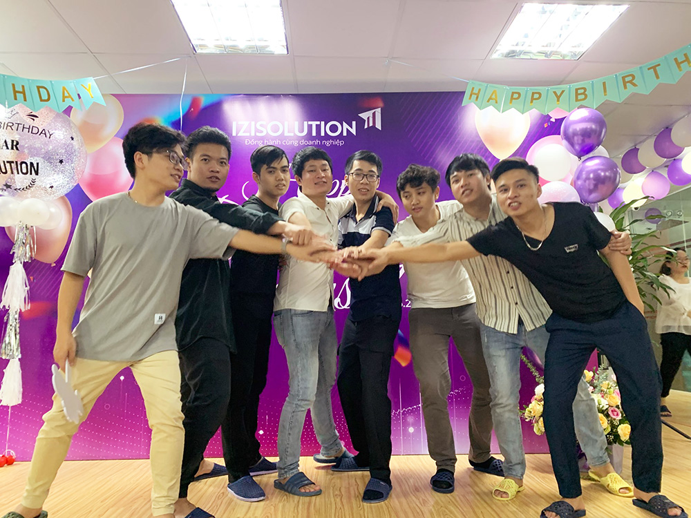 Sinh nhật IZISolution 5 tuổi Sinh nhật IZISolution 5 tuổi
