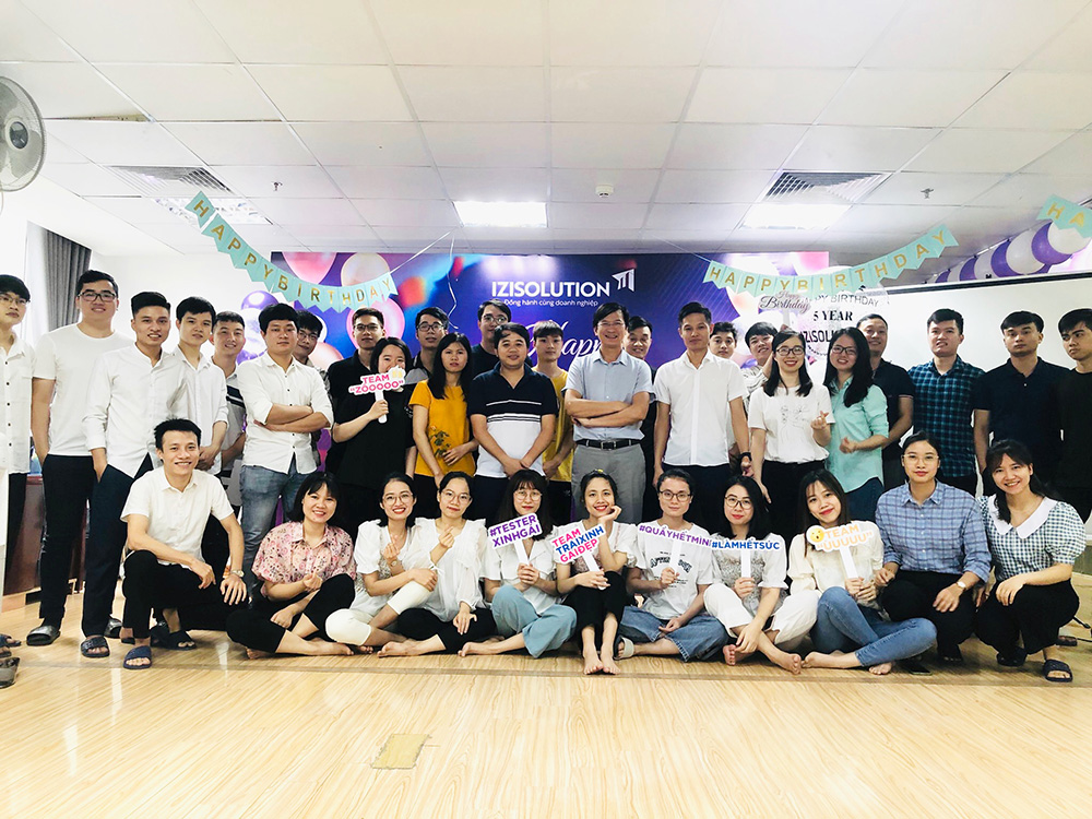 Sinh nhật IZISolution 5 tuổi Sinh nhật IZISolution 5 tuổi