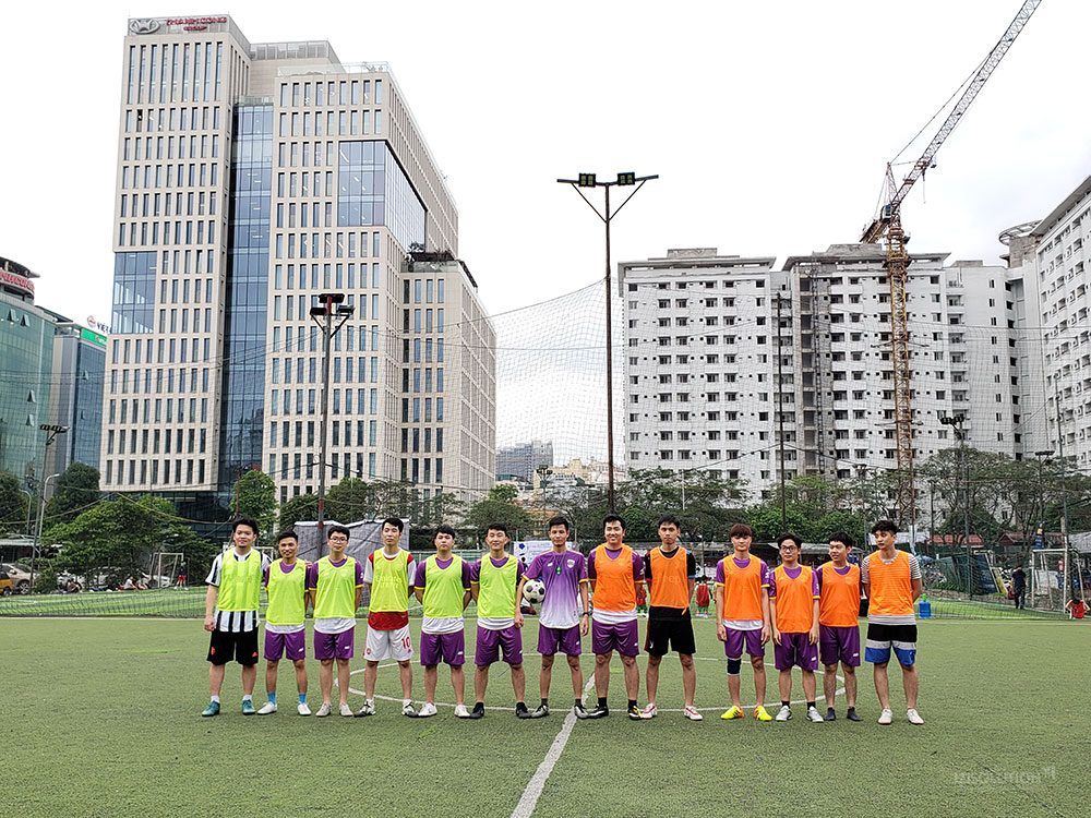 Sôi động giải bóng đá IZI Summer League 2021 Sôi động giải bóng đá IZI Summer League 2021