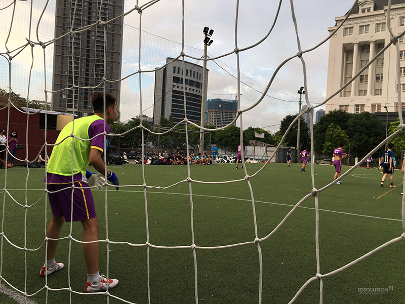 Giao hữu bóng đá CMC & IZISolution 04 Giao hữu bóng đá CMC & IZISolution 04