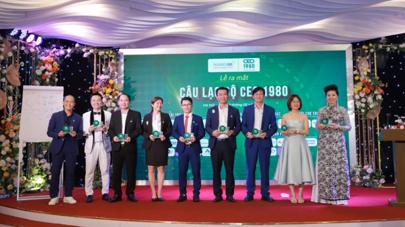 BLĐ Câu lạc bộ CEO1980