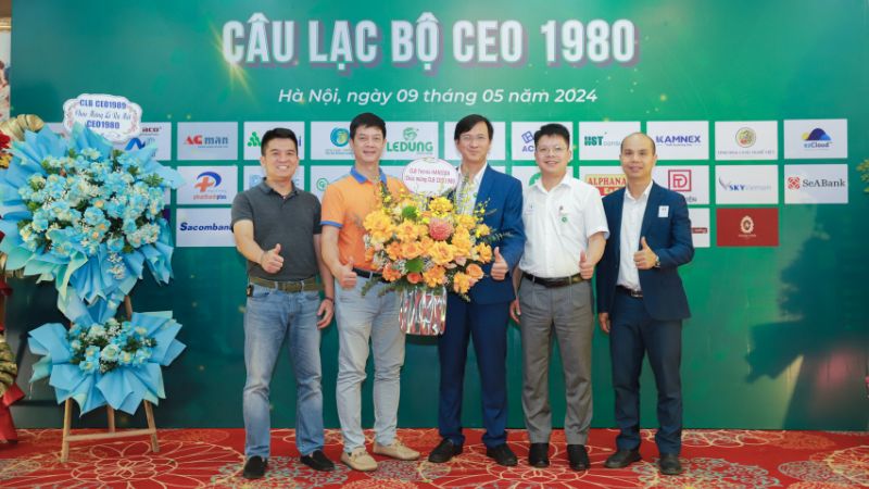 Lễ ra mắt CLB CEO1980