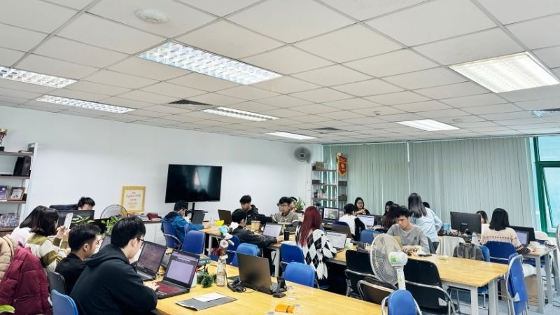 Văn phòng mới IZISolution phòng RD